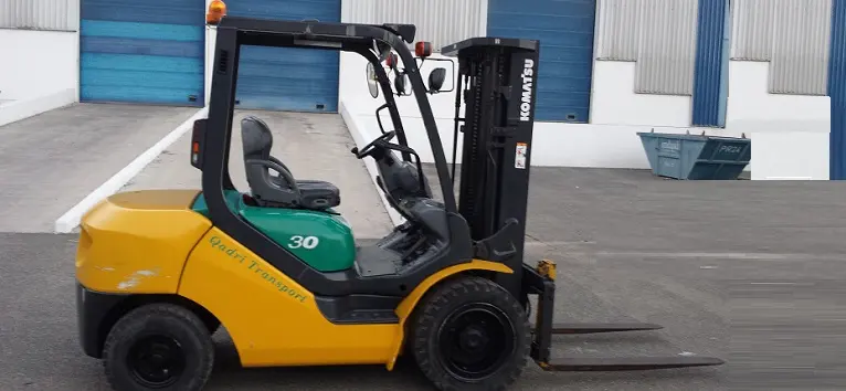 3 Ton KOMATSU Forklift on rent