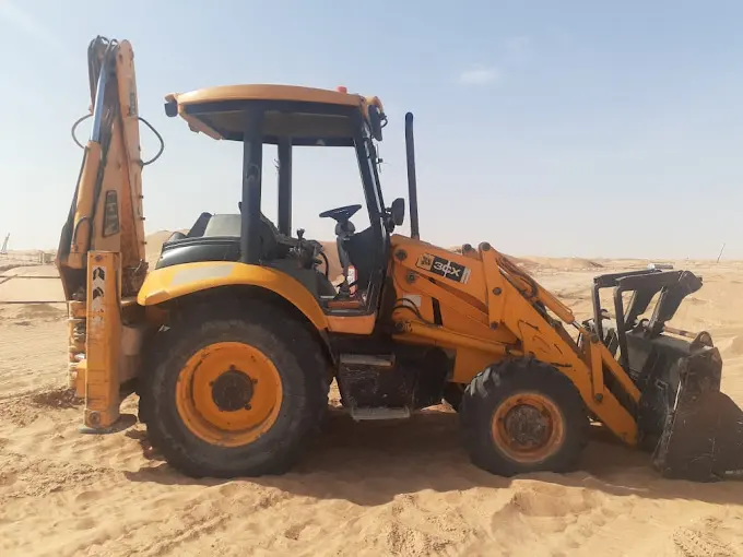 JCB Backhoe Loader 3CX - 2
