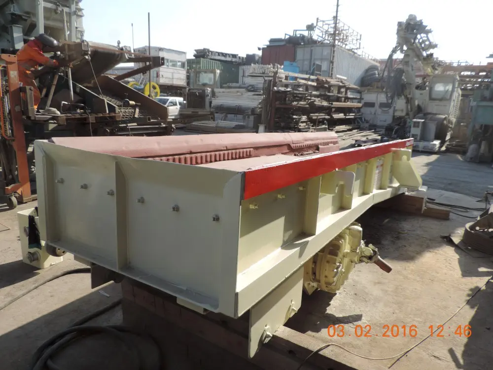 2step vibrating grizzly feeder(bergeaud atv 10-50)