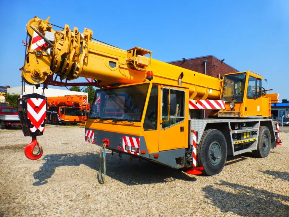 DEMAG AC 95 Mobile Crane 40 Ton