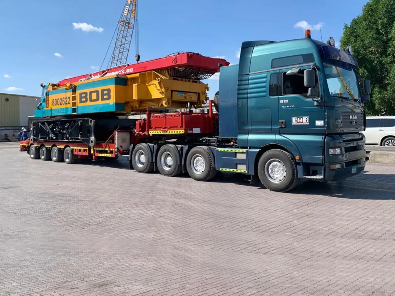 SEMI TRAILER AVAILABLE ON RENTAL