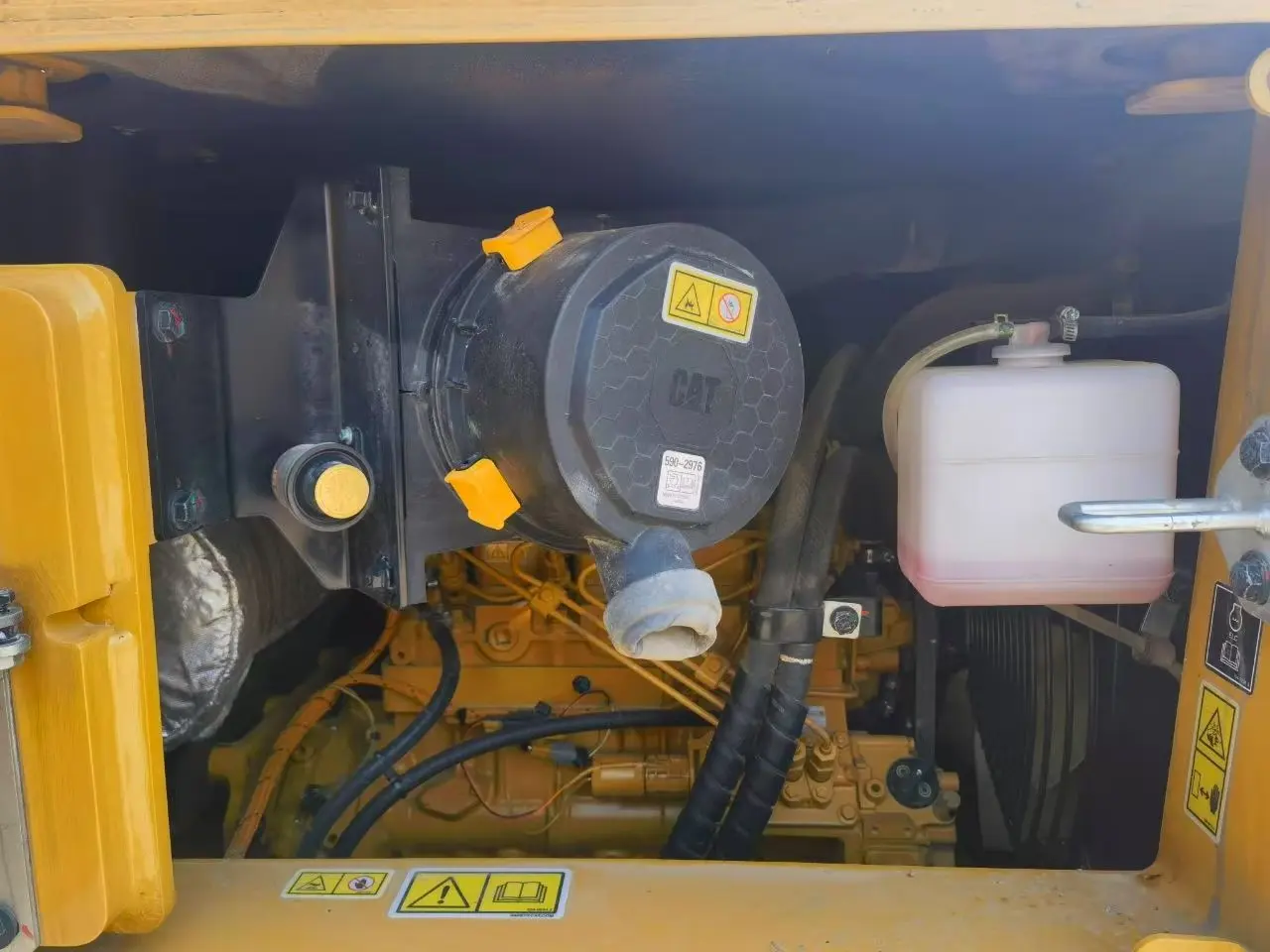 Cat305.5 - 3