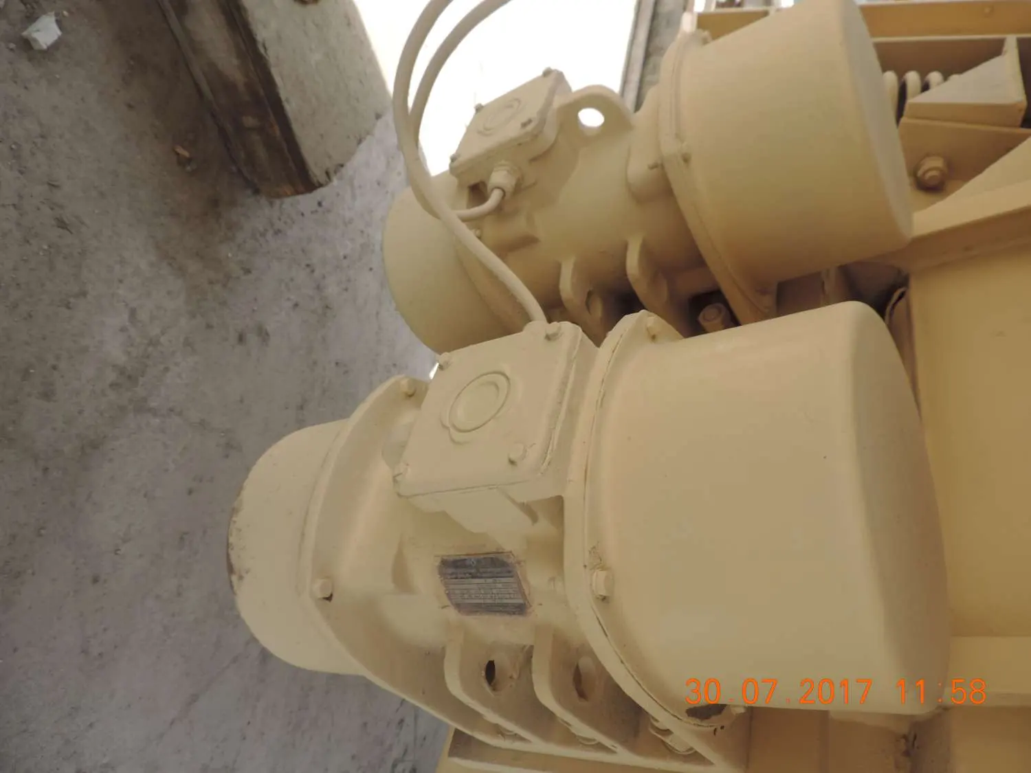Mobile impact crusher on tyre bohringer - 3