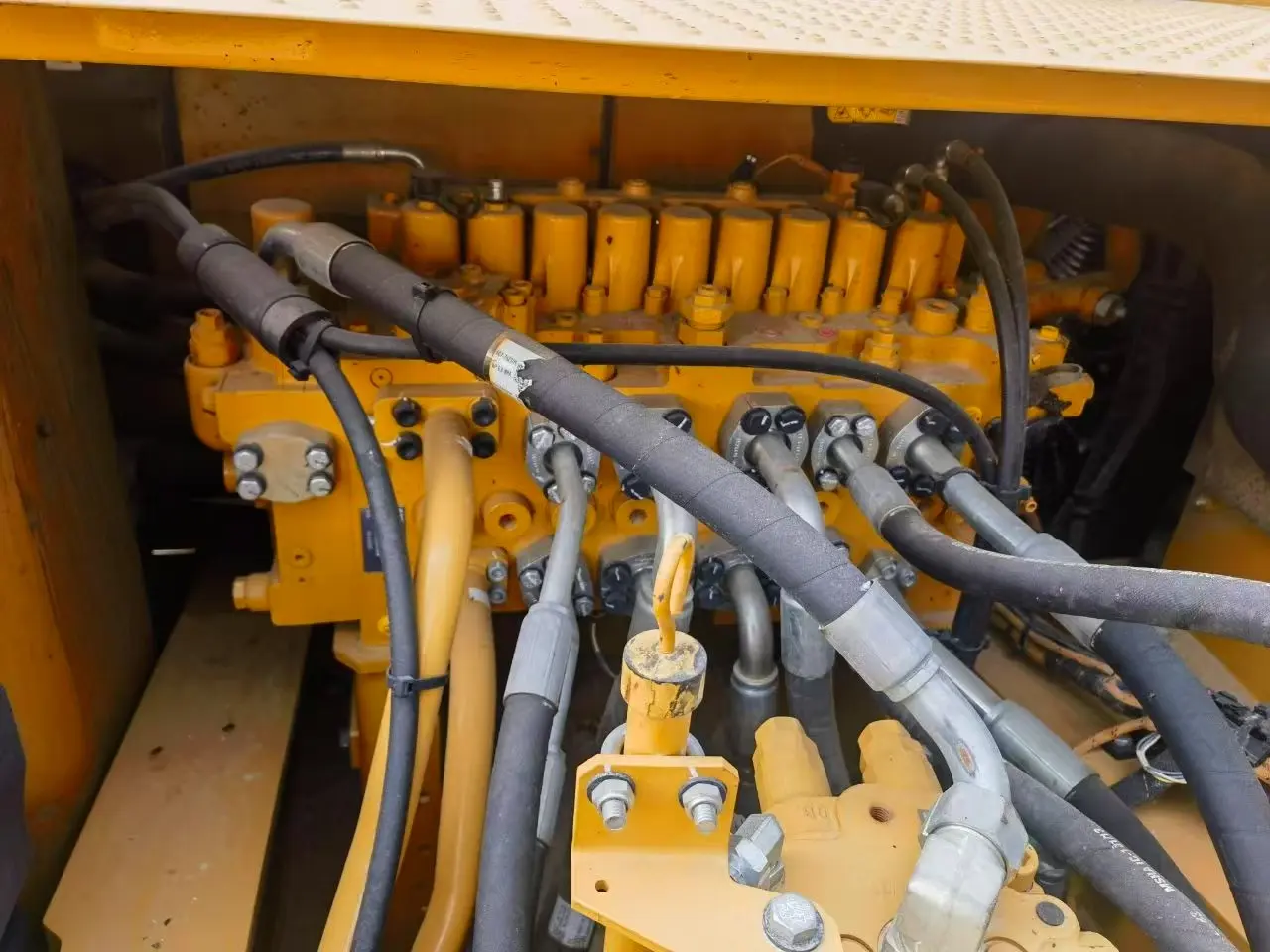 Cat326GC - 4