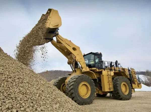 CAT 966 Wheel Loader