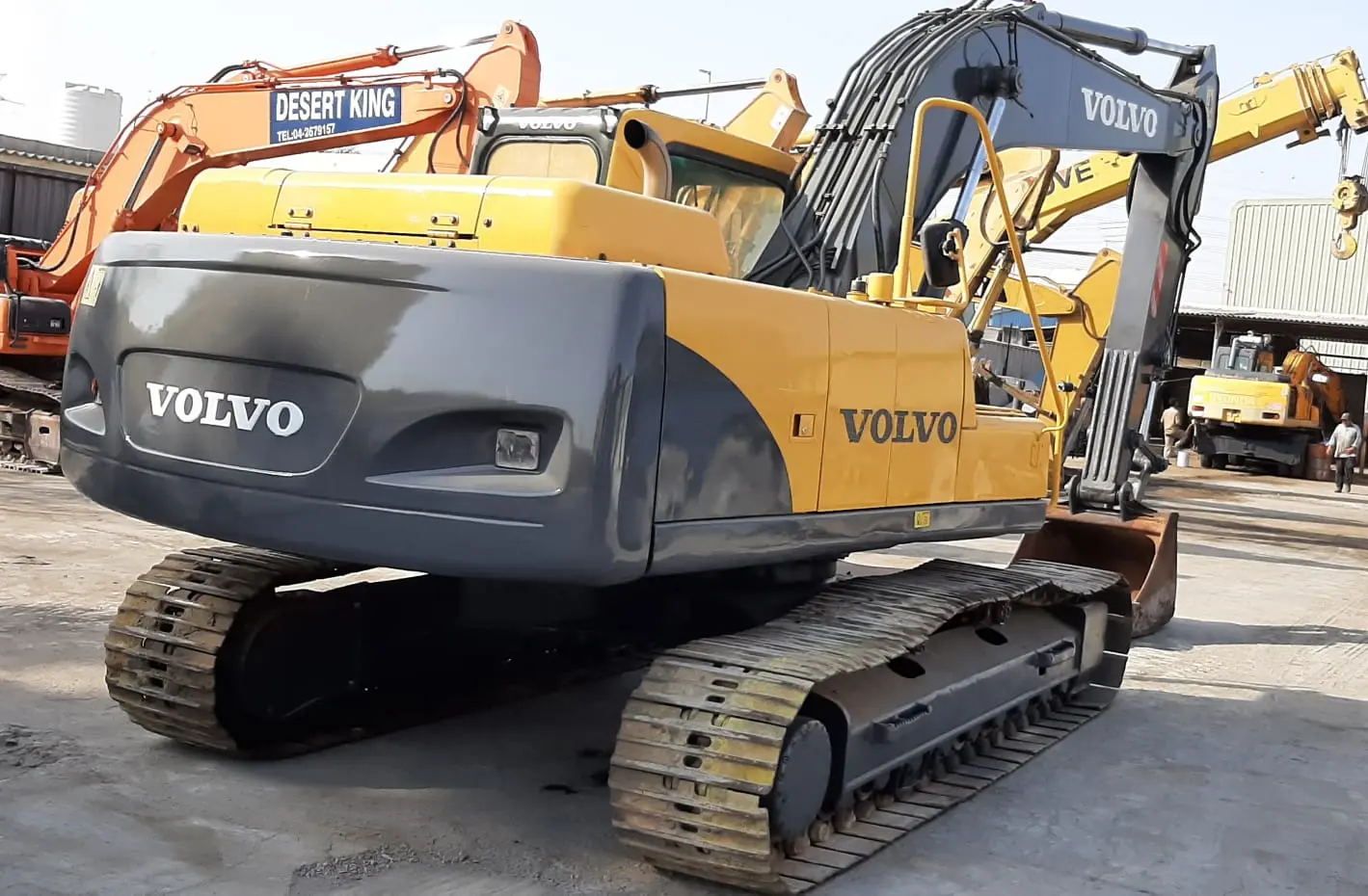 Excavator VOLVO Available for Sale - 7