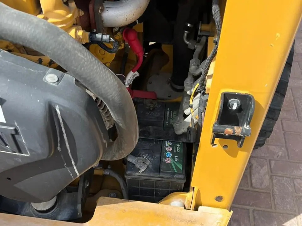 Skid steer S450 - 3
