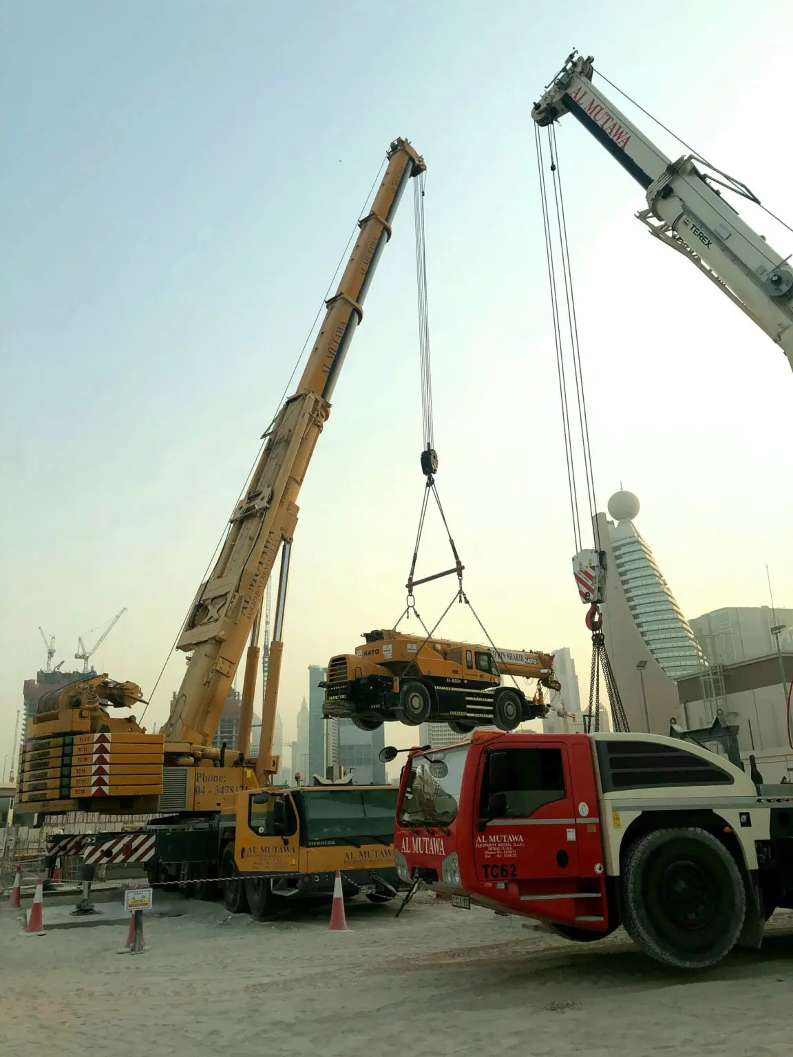 250 ton to 350 ton Cranes available on rental
