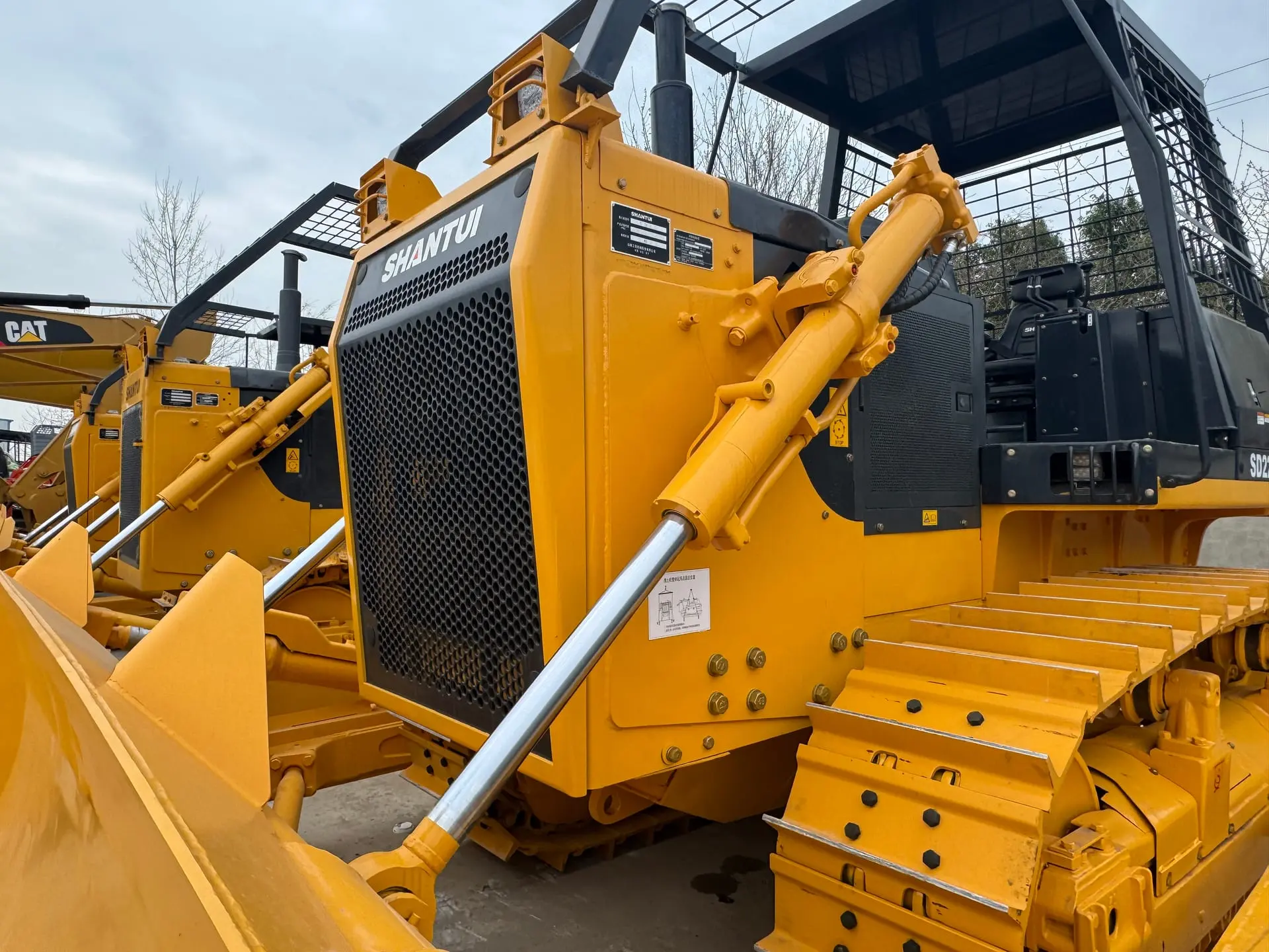 Shantui SD22F Dozer for sale - 6