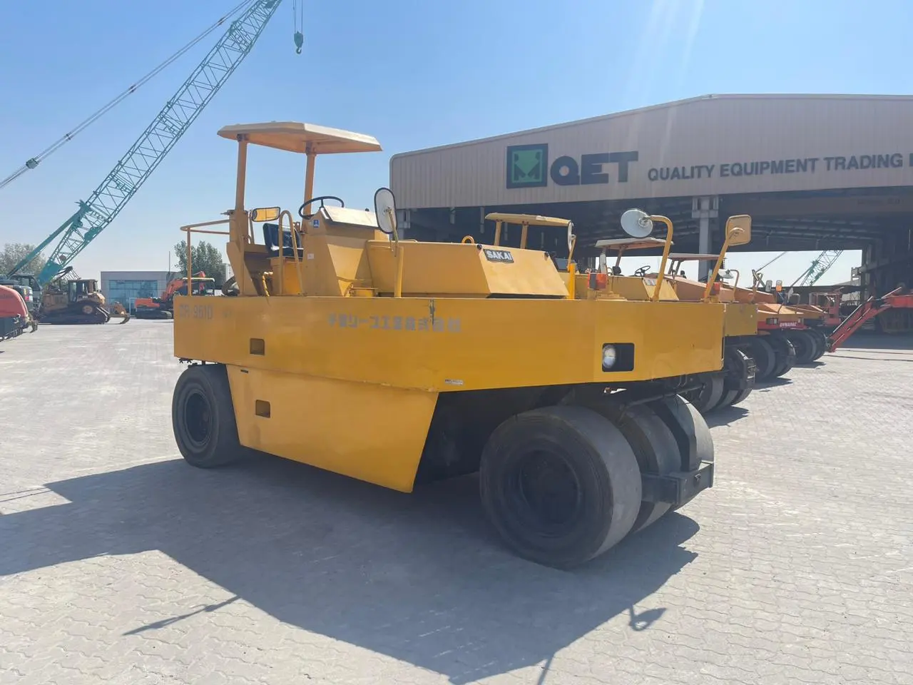 SAKAI T2 - 16TONS PNEUMATIC ROLLER
