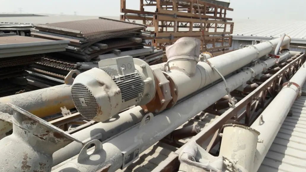Screw conveyors