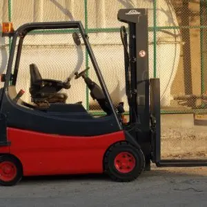 Forklift 2 ton Linde