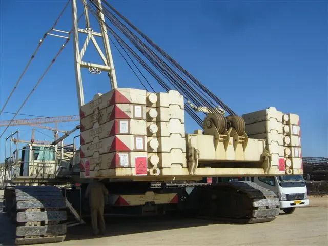 Demag CC 1500 Crawler Crane Available on rent - 2