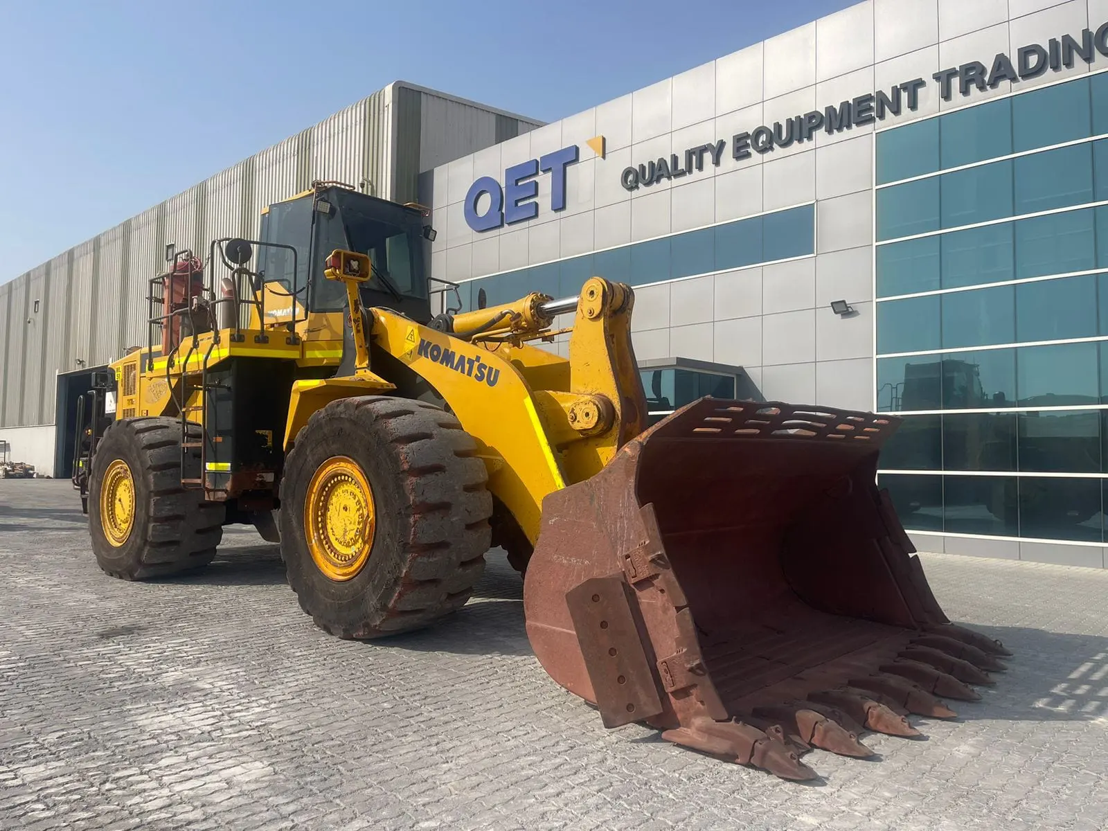 KOMATSU WA600-6 – 60TONS WHEEL LOADER - 2