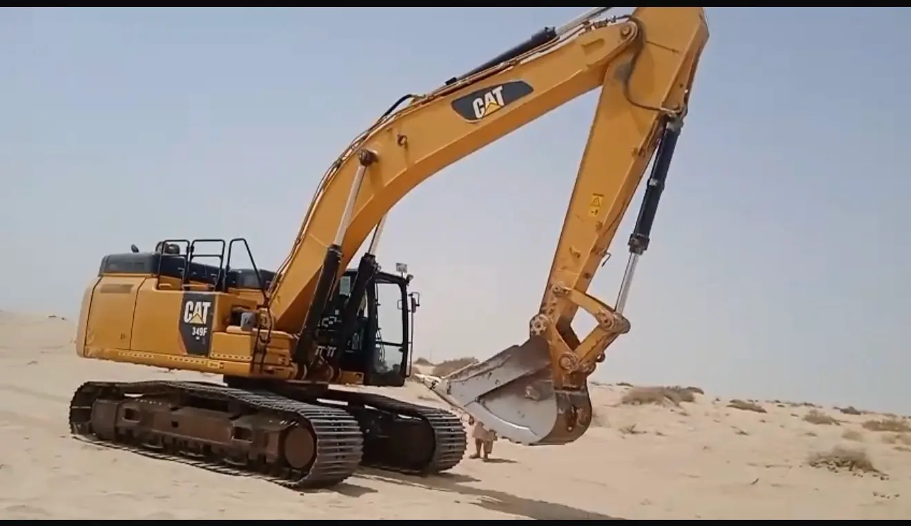 50 ton Excavator CAT 349F 2019/ BEST CONDITION FOR RENT - 2