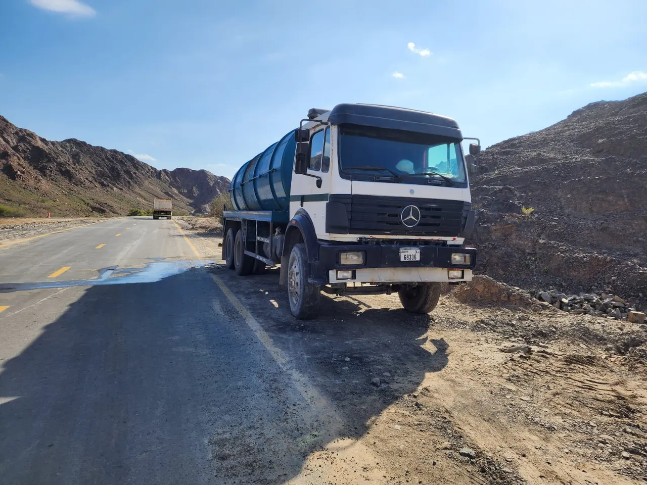 Water Tanker Available on rental