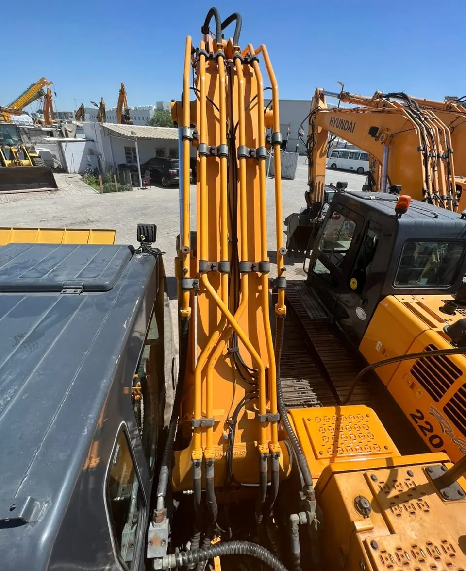 Hyundai 210 LC-7 Crawler Excavator 2018 for Sale - 7