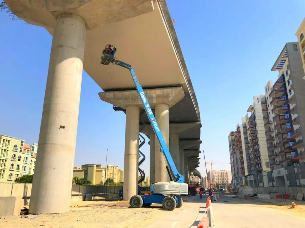 S85 28 METER DIESEL BOOMLIFT AVAILABLE FOR RENT