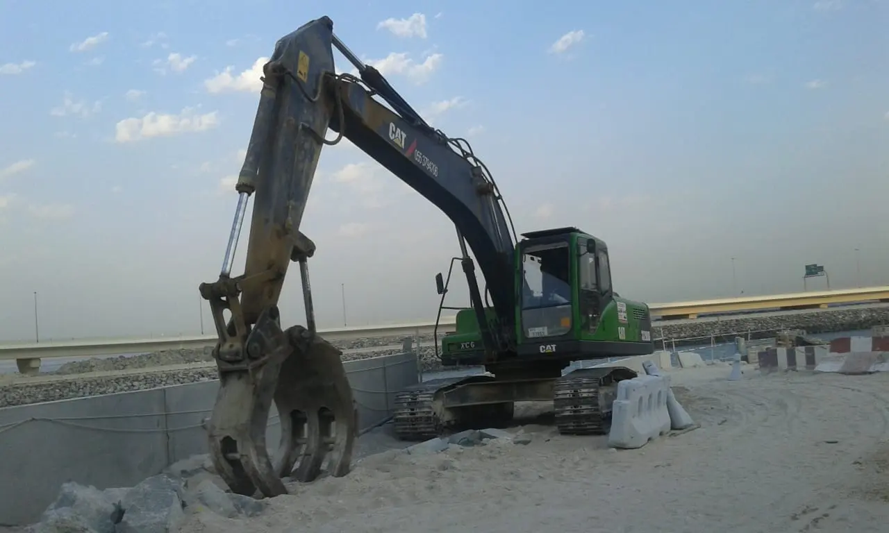 Chain Excavator CAT 330