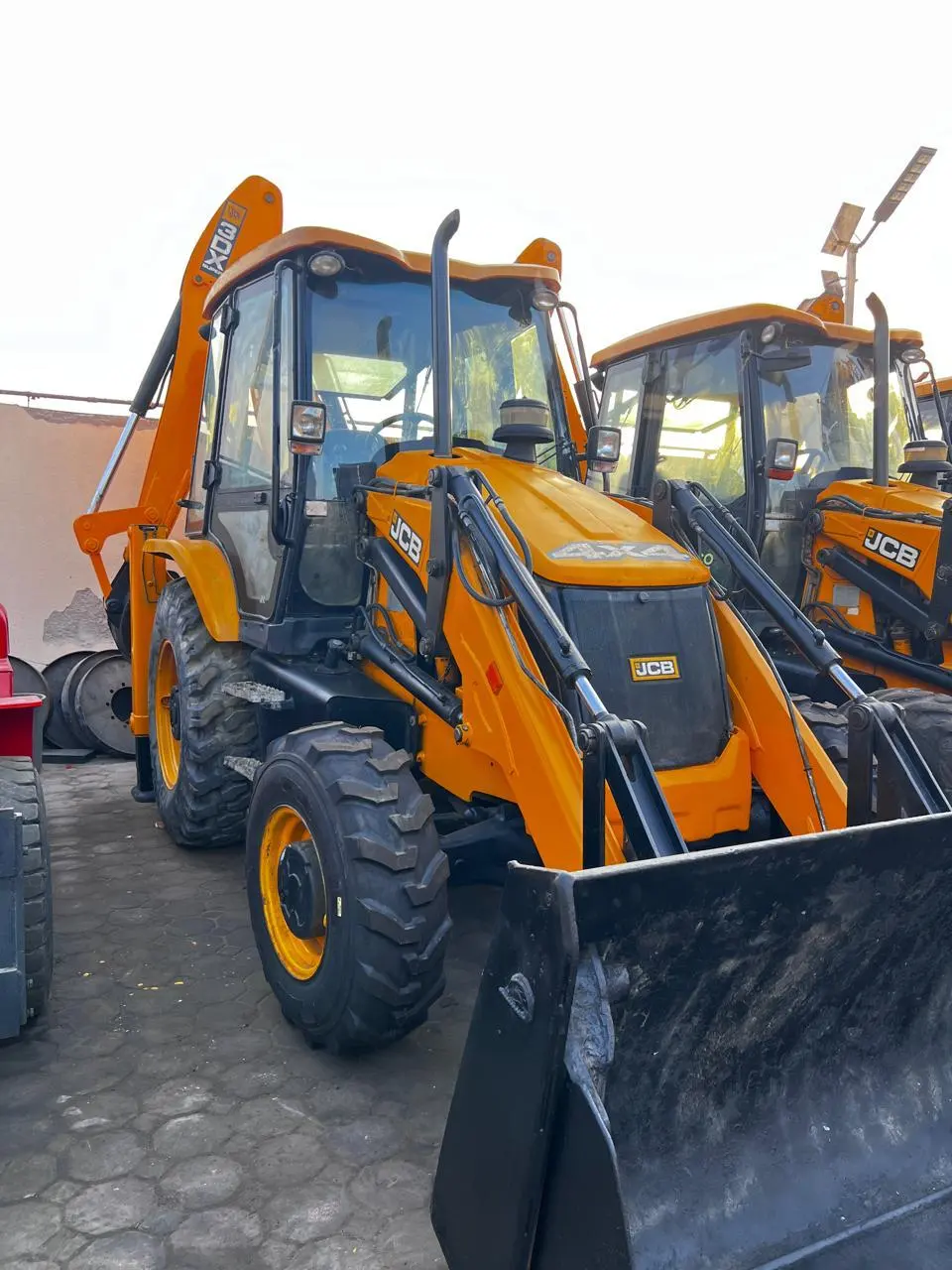 JCB 3DX BACKHOE LOADER AVAILABLE FOR RENT