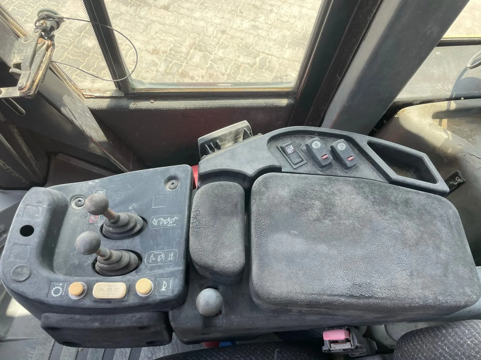 Caterpillar 950H Wheel Loader 2011 for Sale - 4