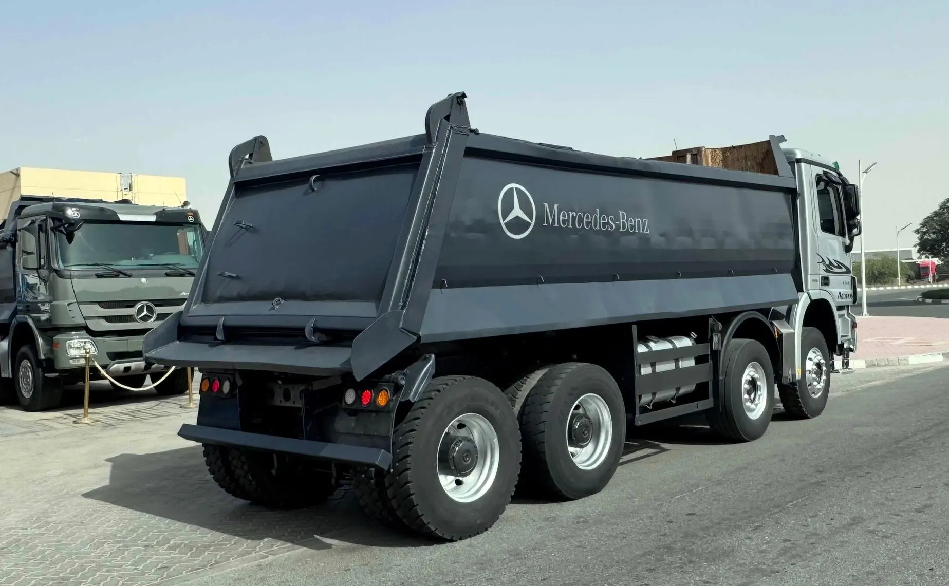 Mercedes Actros 4144 Dumper Truck  - 2
