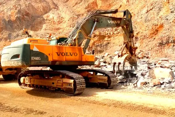 Chain Excavator Volvo Grab EC 460C - 2