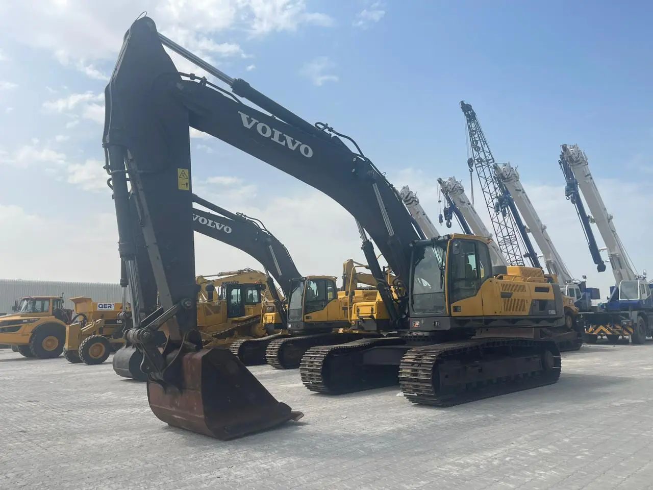 VOLVO EC480DL - 48TONS HYDRAULIC EXCAVATOR - 2