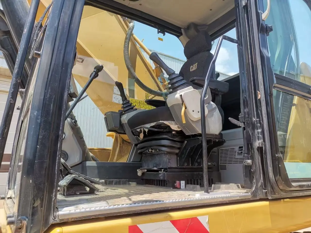 Cat350 - 6