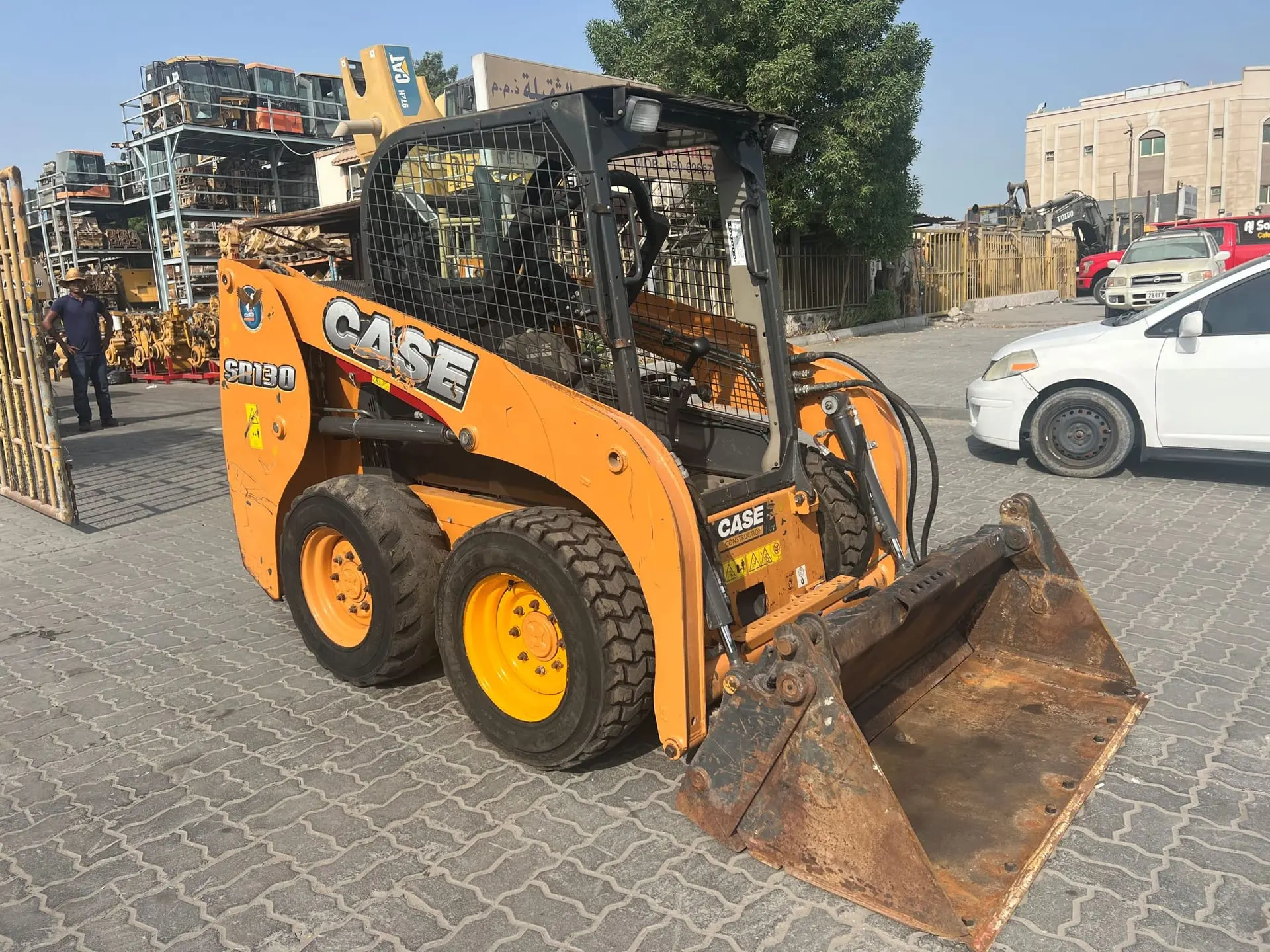 Skid Steers Loader CASE-SR 130 for Sale - 2