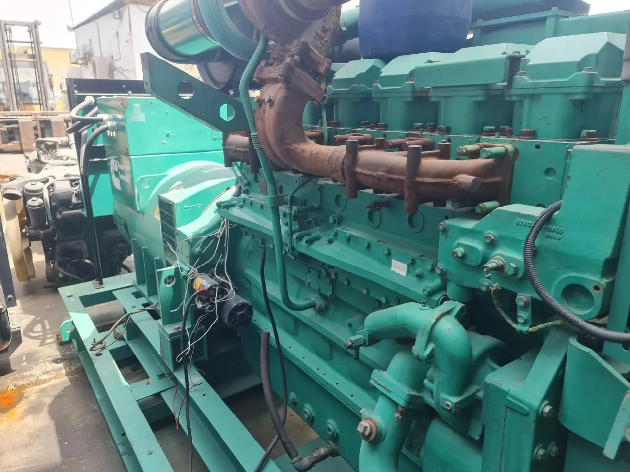 Cummins G3 Generator 2006 Model 750 kva - 3