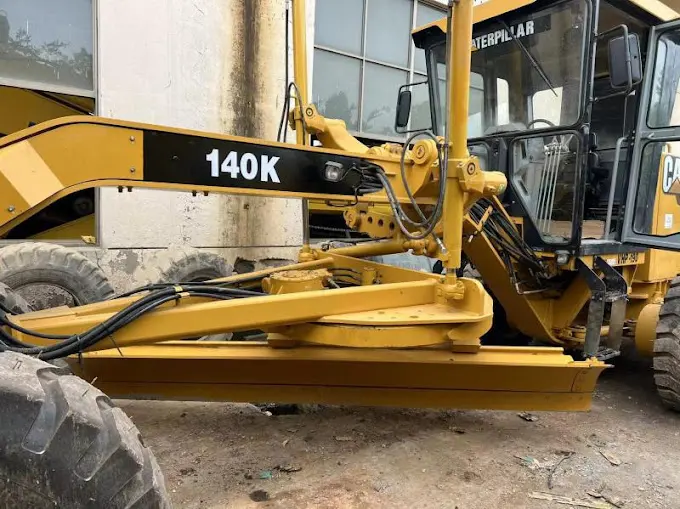 Grader CAT 140k - 2