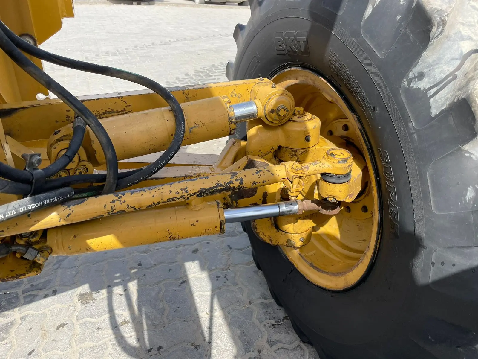 Caterpillar Motor Grader 2011 - 7