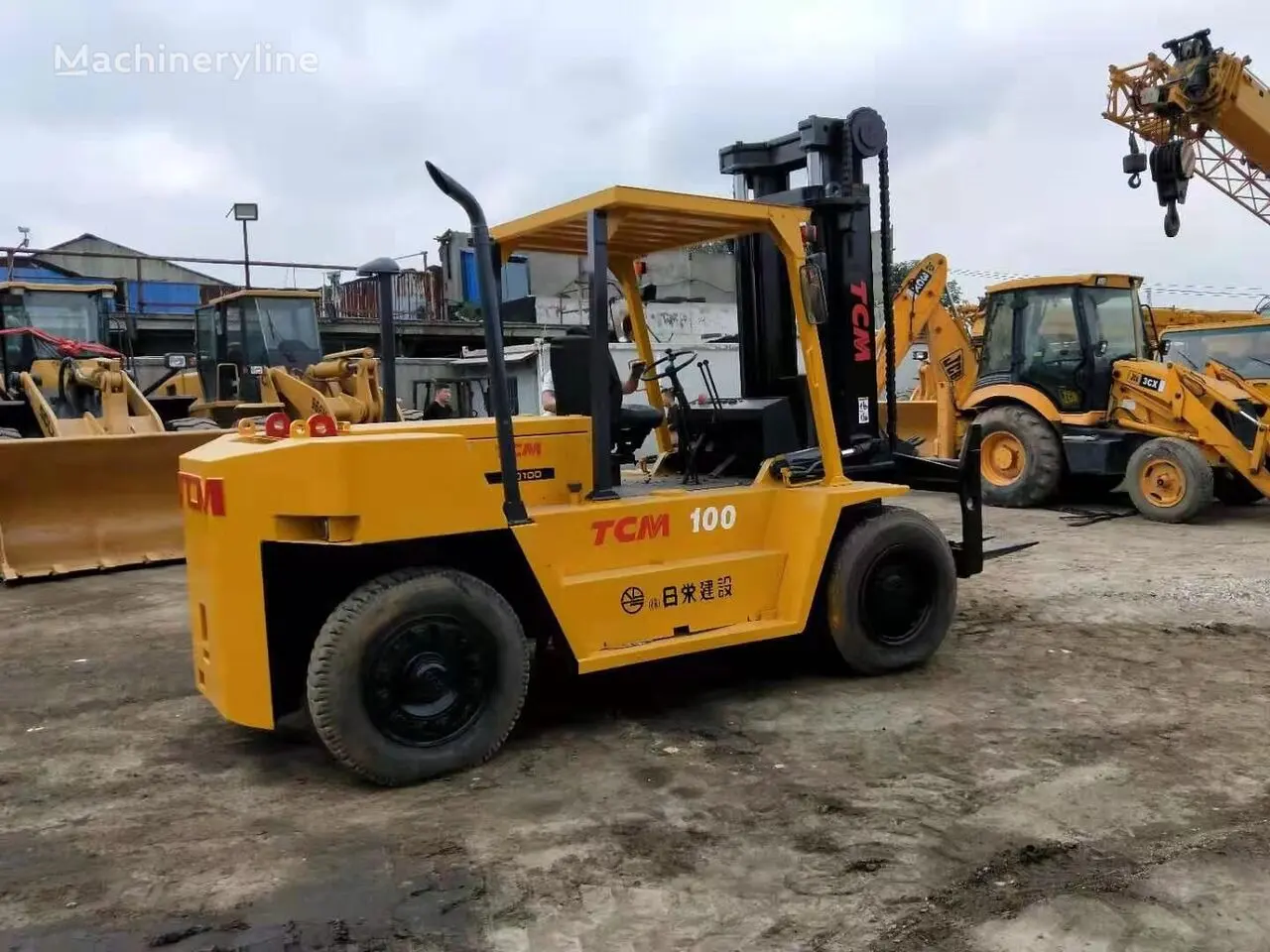 Forklift 10 Ton Available on rent