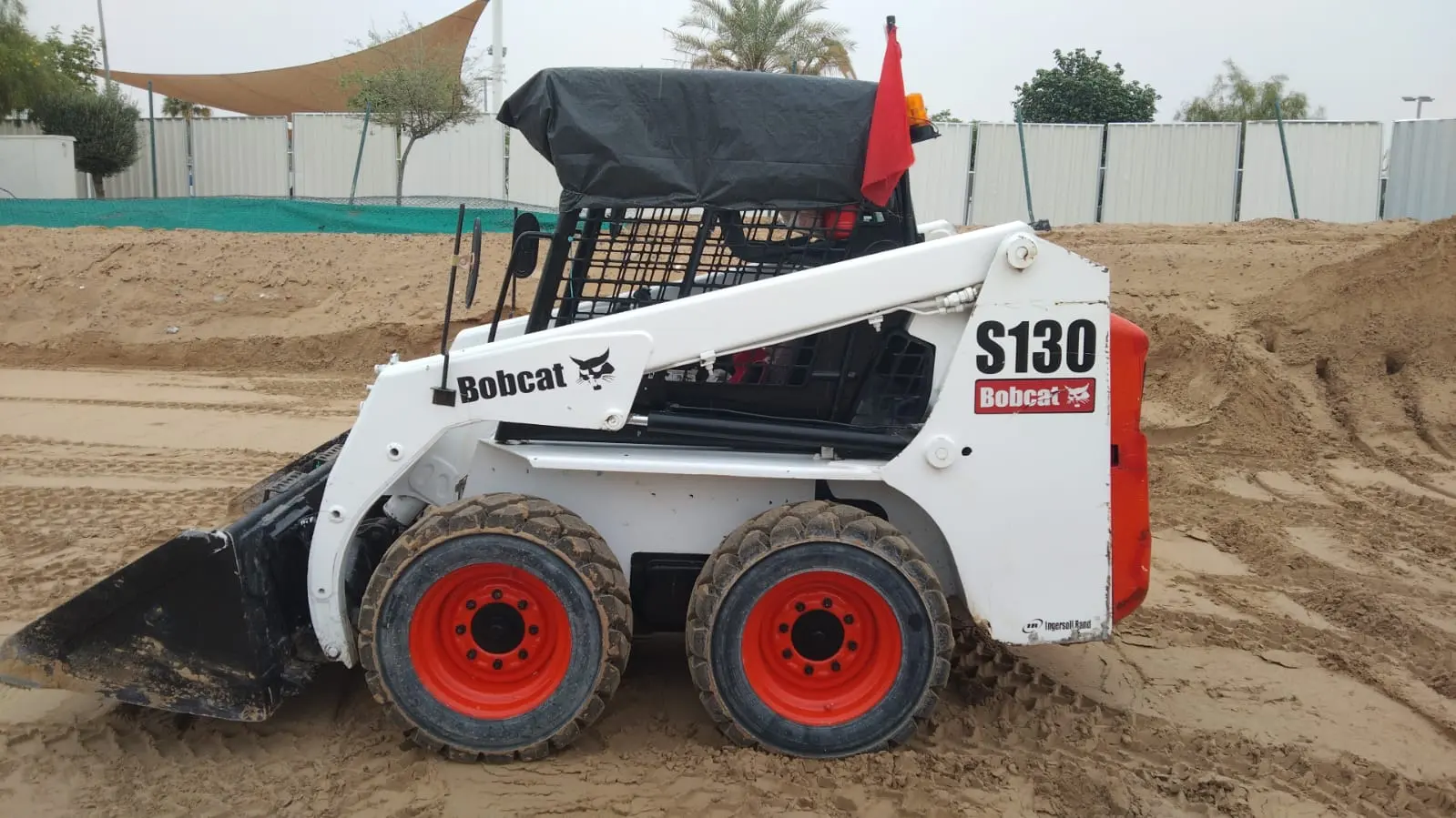SKID STEER BOBCAT 2011MODEL S130 AVAILABLE FOR RENT