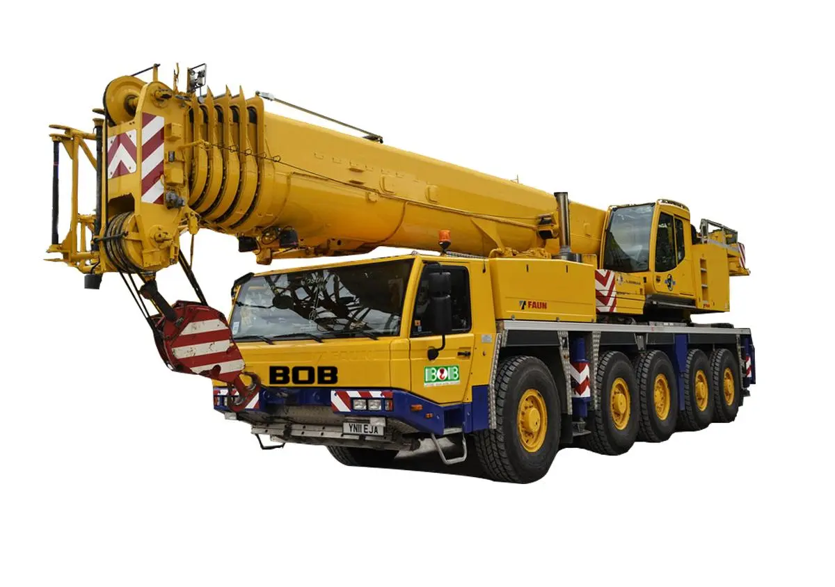 220 ton Crane TADANO Available on rent