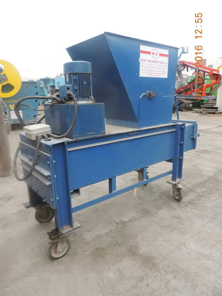 Hydraulic bale pressing machine - 2