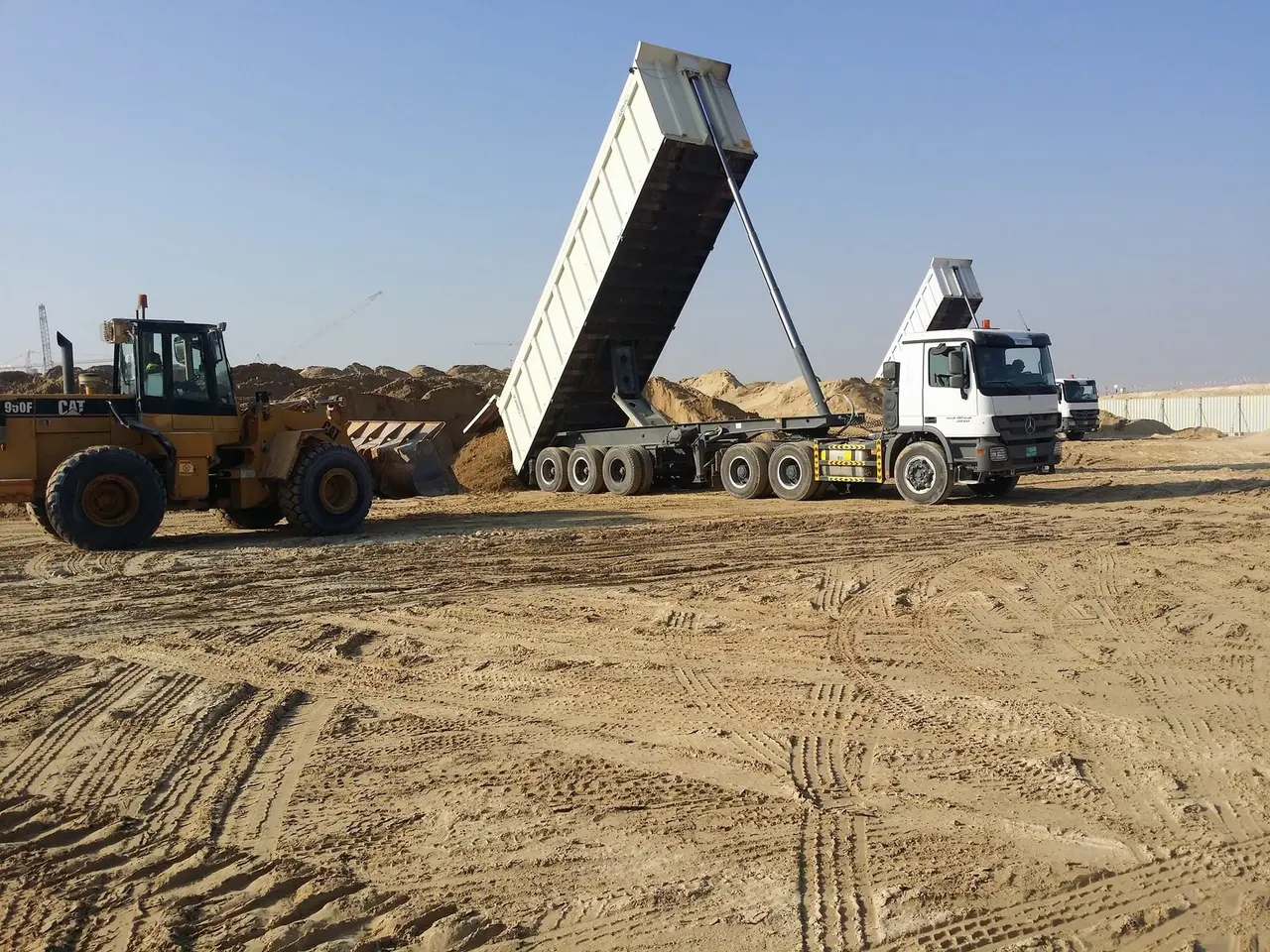 Tipper Truck 3XL 45 cbm