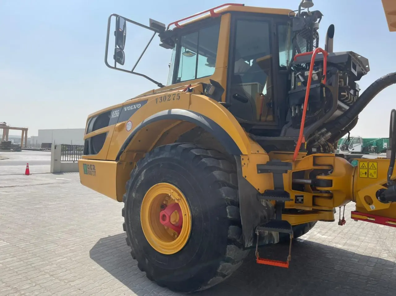 VOLVO A35G - 35TONS ARTICULATED DUMP TRUCK - 3