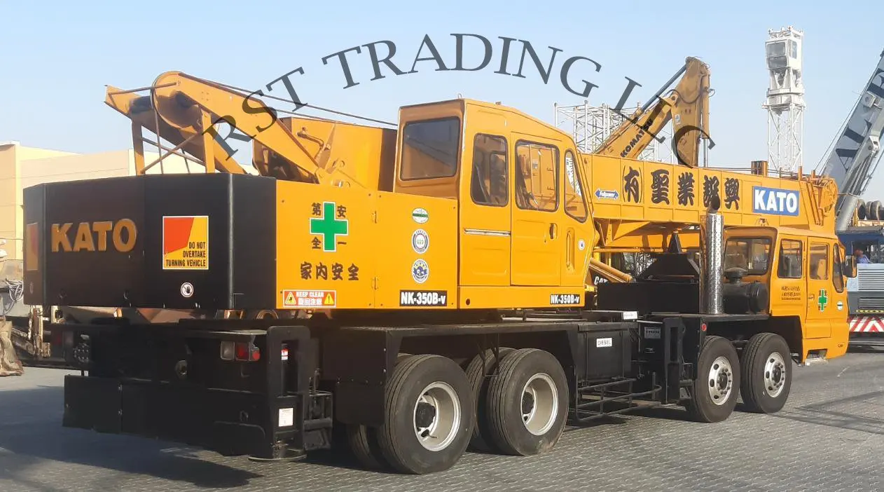 USED KATO NK-350B-V CRANE - 3