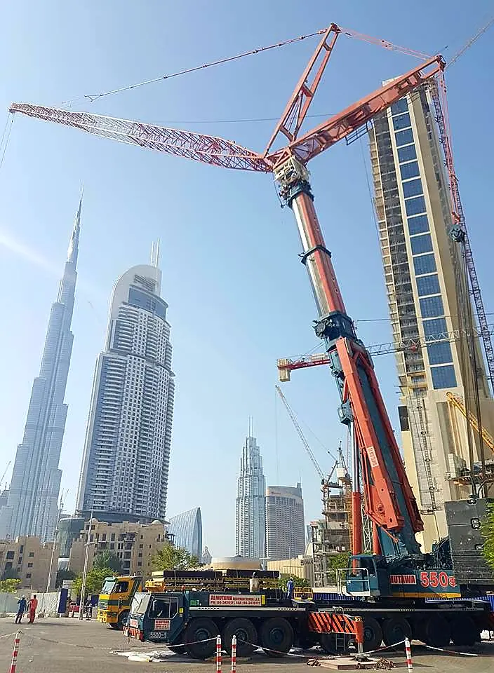 350 ton to 600 ton crane available on rental - 2